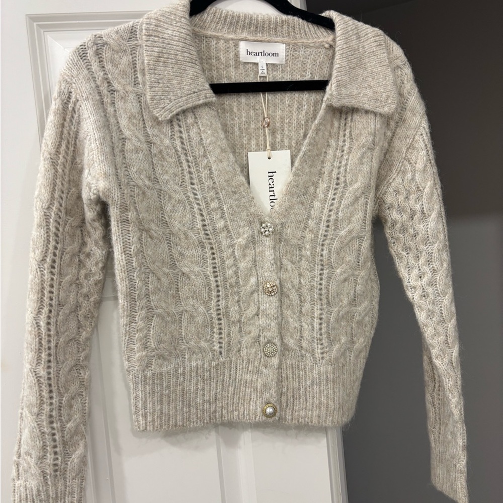 Heartloom Women's Cream Cable Knit Sweater